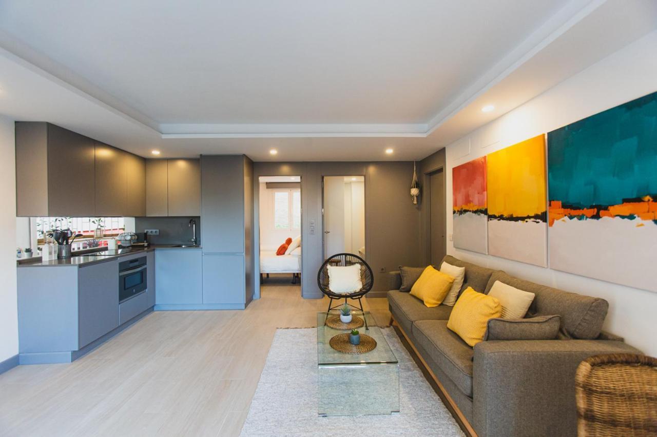 Casa Plaza Salvador Apartment Севиля Екстериор снимка