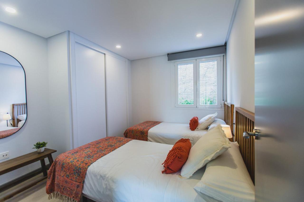 Casa Plaza Salvador Apartment Севиля Екстериор снимка