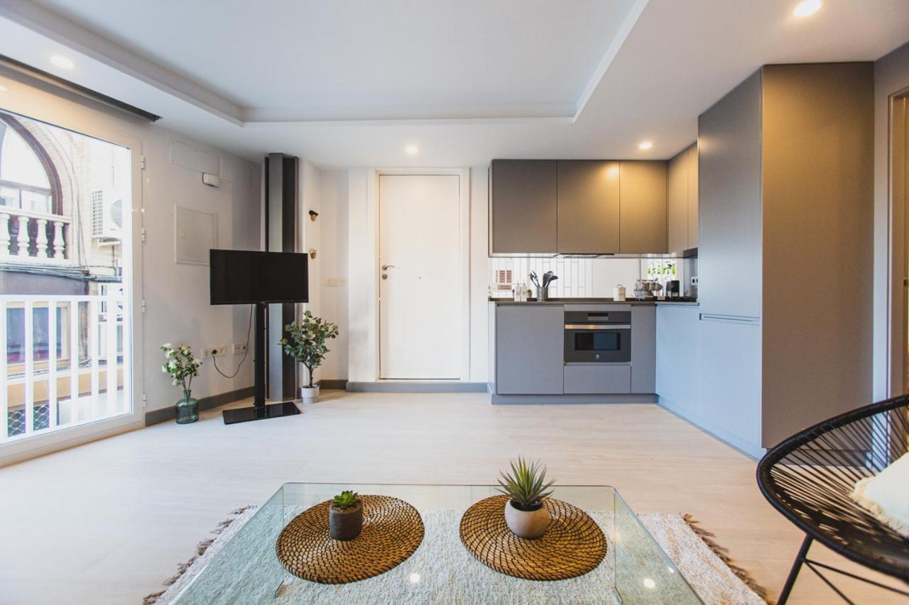 Casa Plaza Salvador Apartment Севиля Екстериор снимка